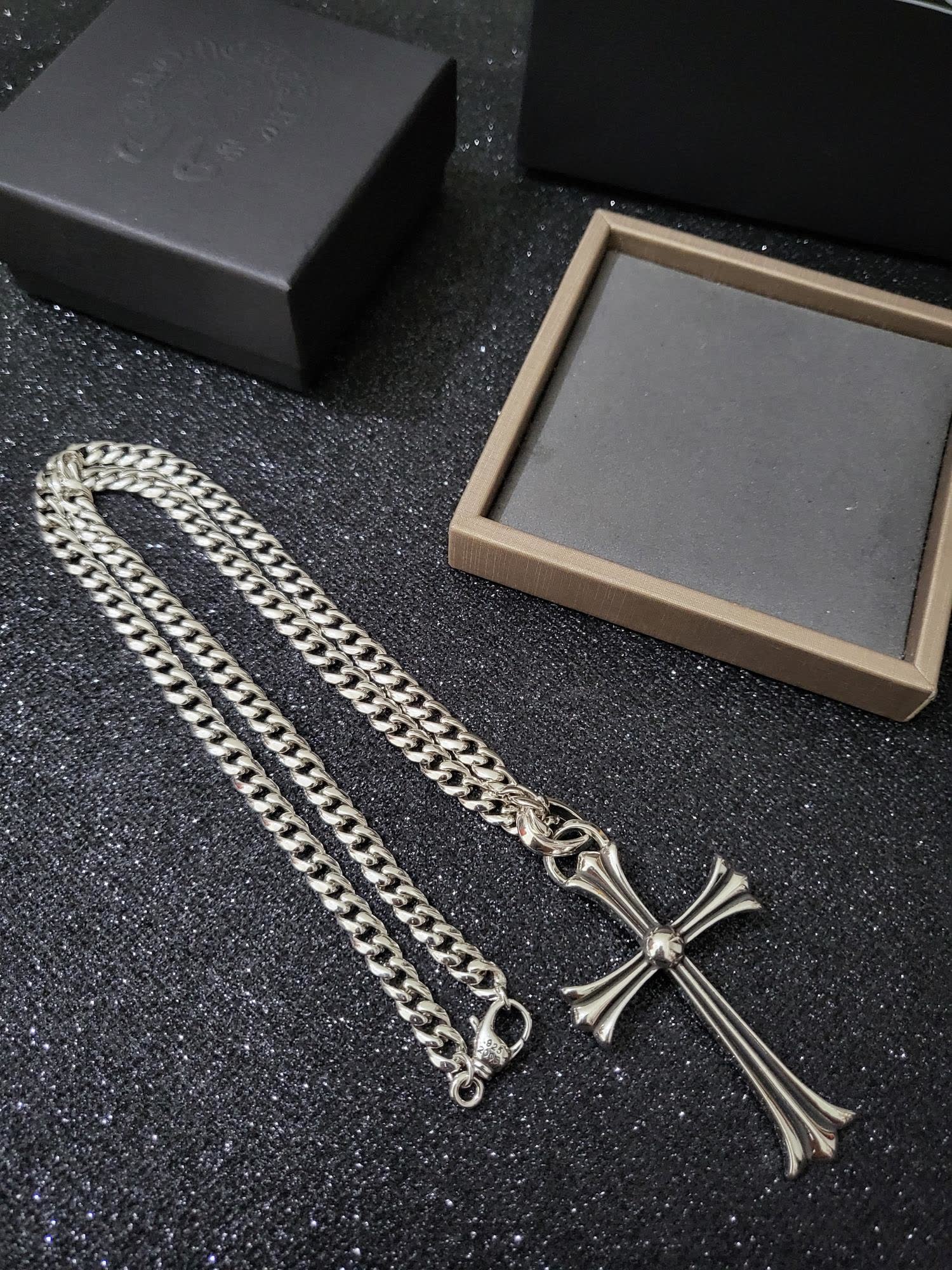 Chrome Hearts Silver Cross Pendant Necklace